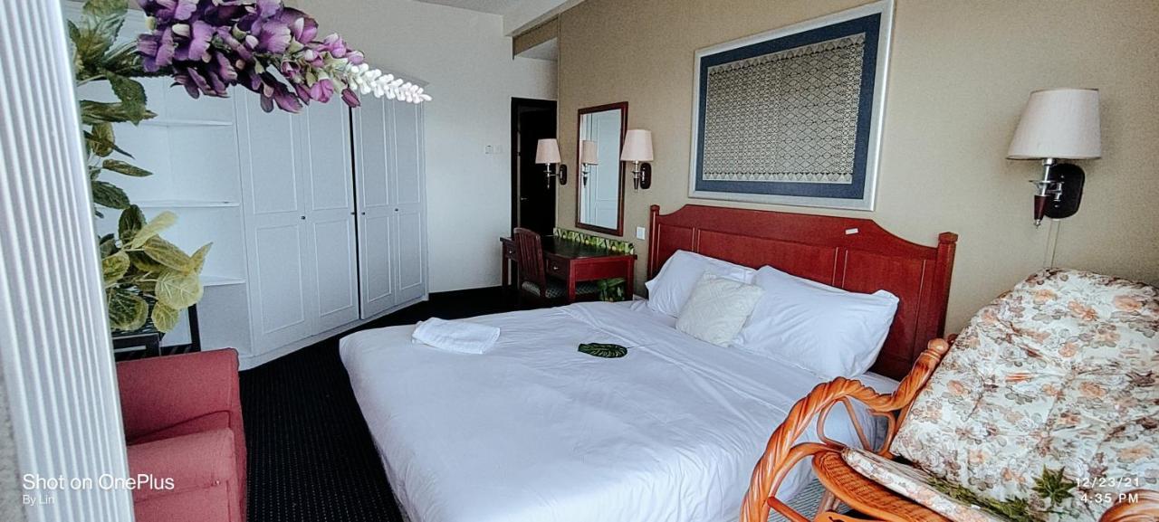 Sea View Paradise Apartment Tanjung Bungah  Exterior photo